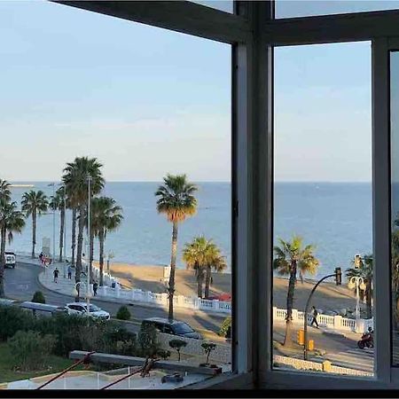 Apartment First Line Of The Sea 베날마데나코스타 외부 사진